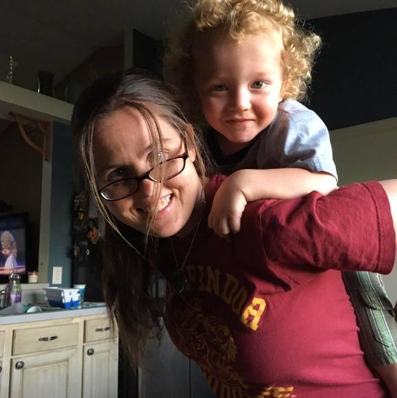 Meet your Posher, Christine - Picture 1 of 1